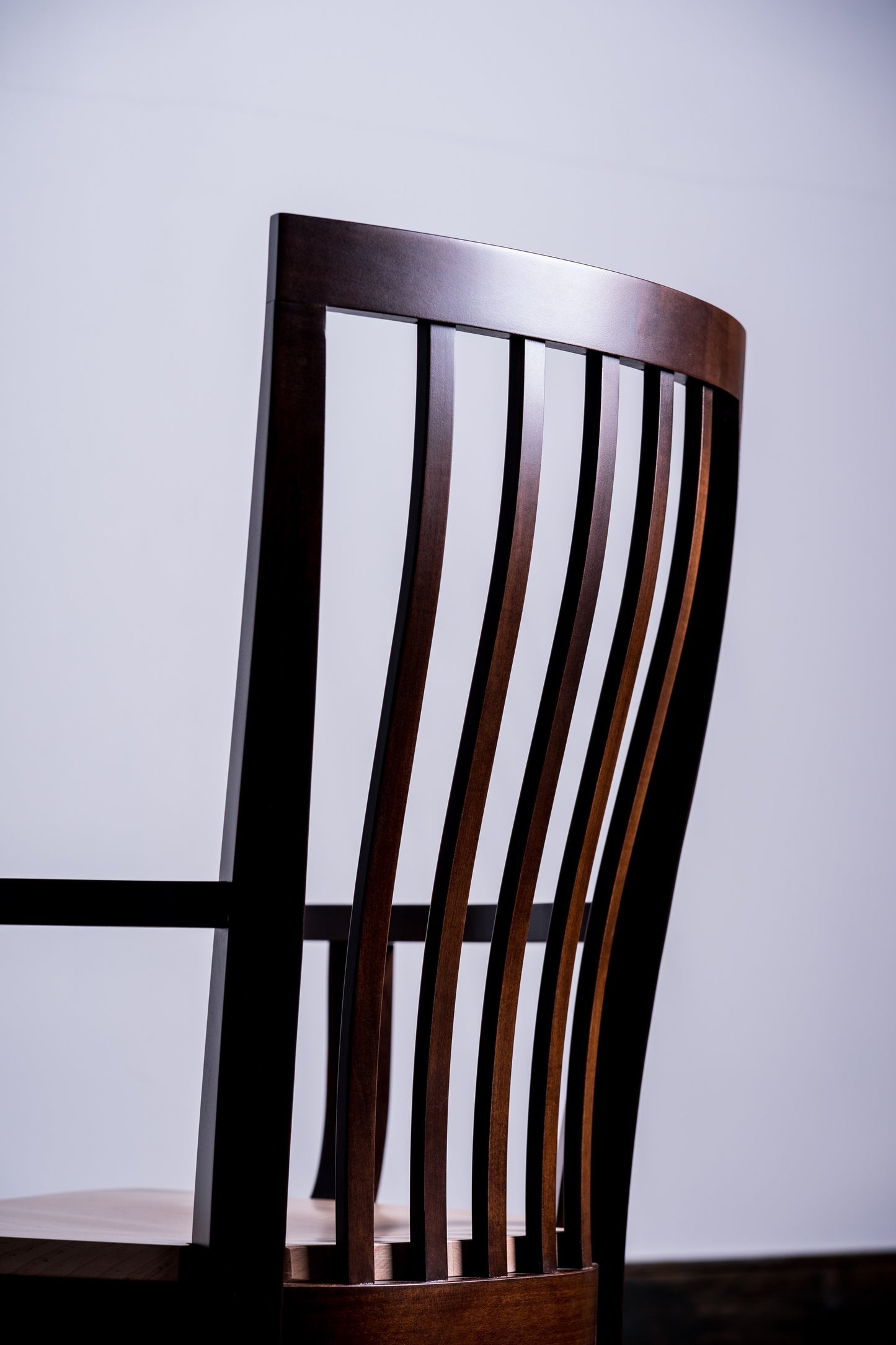 [In-store stock] Monarch dining table