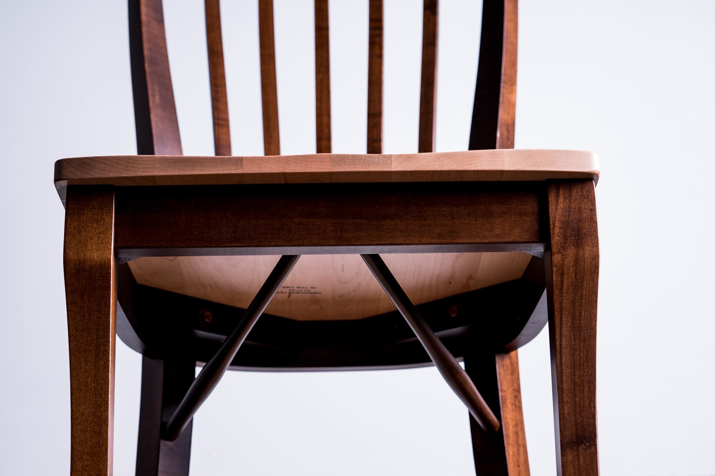 [In-store stock] Monarch dining table