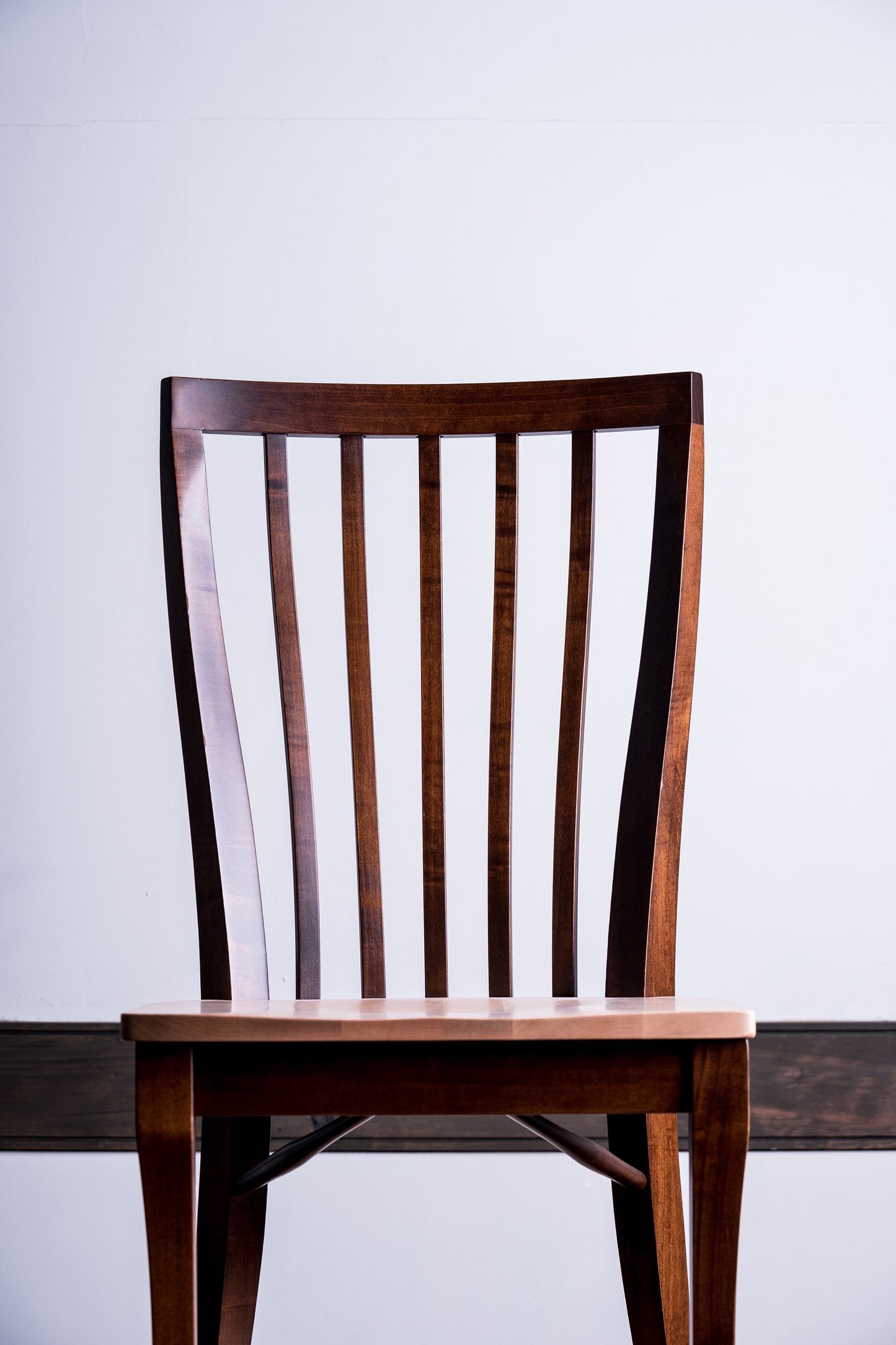 [In-store stock] Monarch dining table