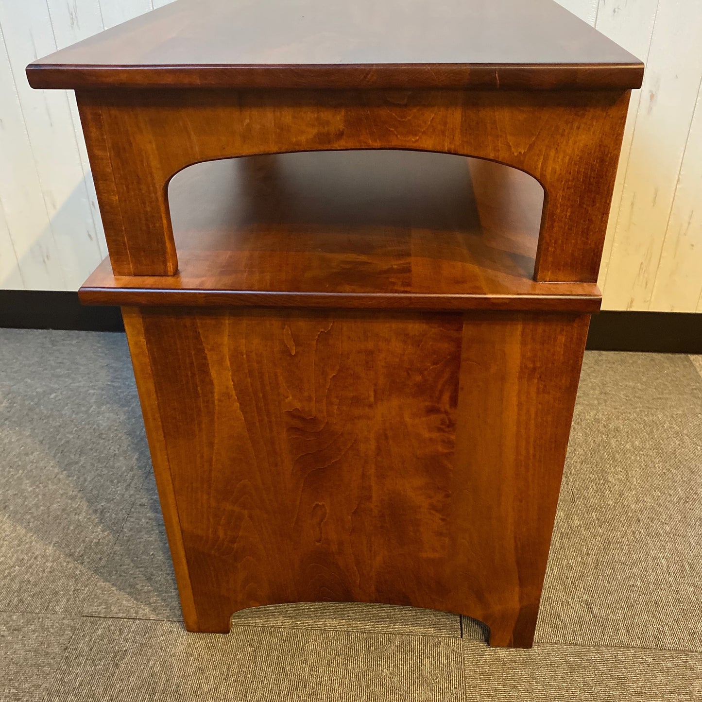 【店舗在庫セール】ミッション　ナイトスタンド　2引出し付き メープル 【傷ありB級特価】