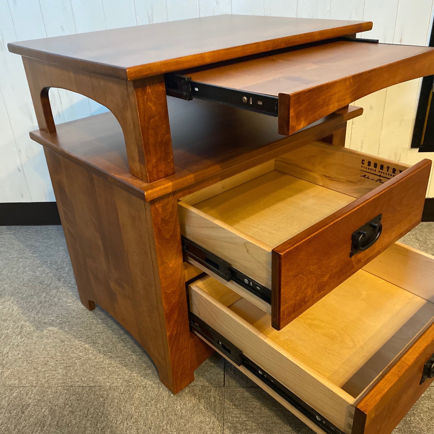 【店舗在庫セール】ミッション　ナイトスタンド　2引出し付き メープル 【傷ありB級特価】